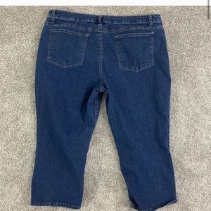 Lee rider mid rise capri pants plus size 20 EUC